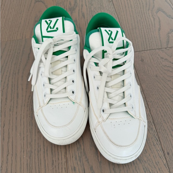 Like New! Louis Vuitton Charlie Sneakers “White Green” - Picture 2 of 6